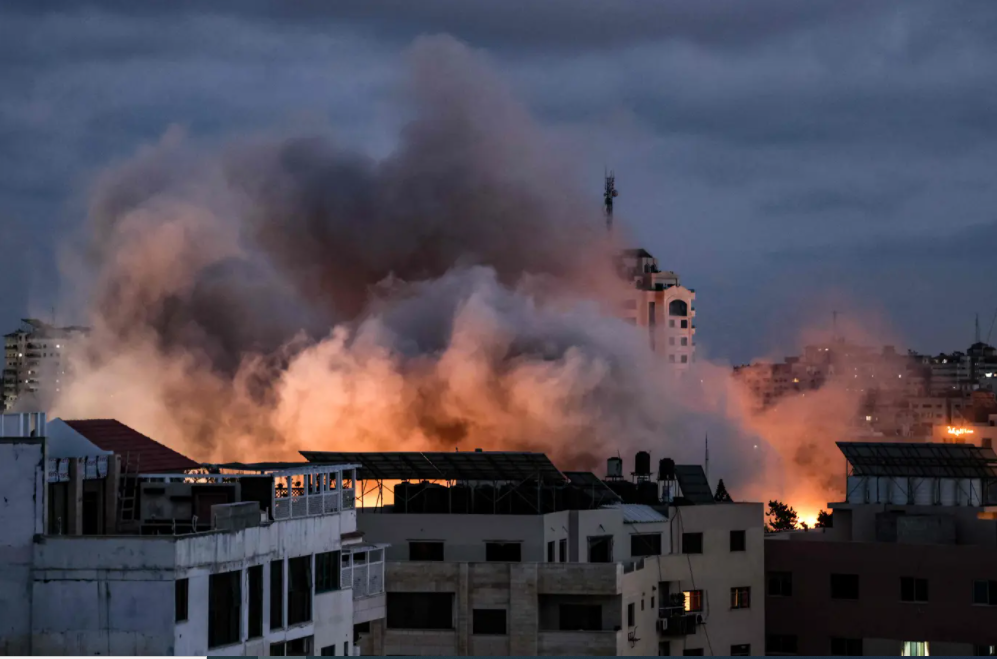 Israel y Hamas acuerdan un alto el fuego en Gaza