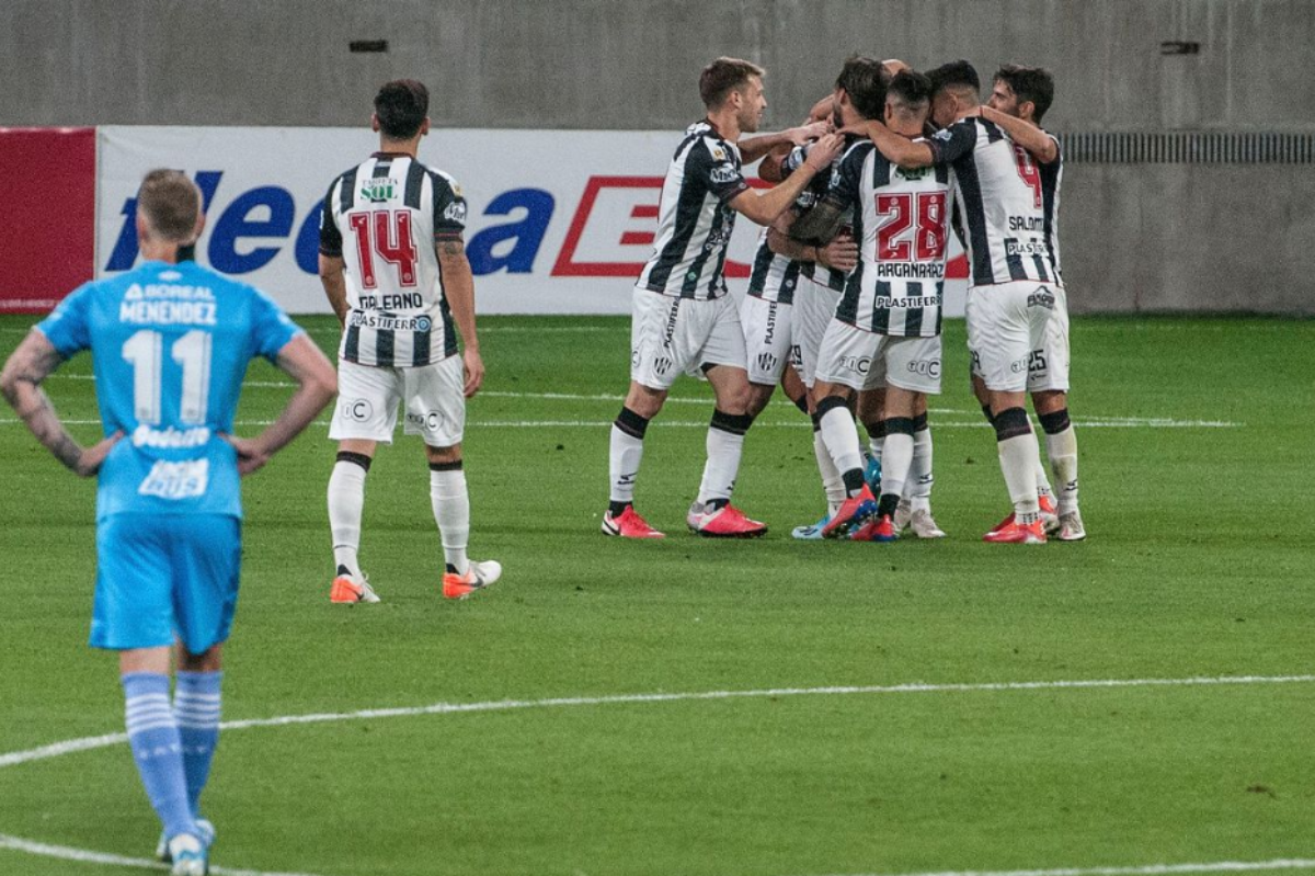 Central Córdoba derrotó a Atlético Tucumán en el estreno del DT Sergio Rondina