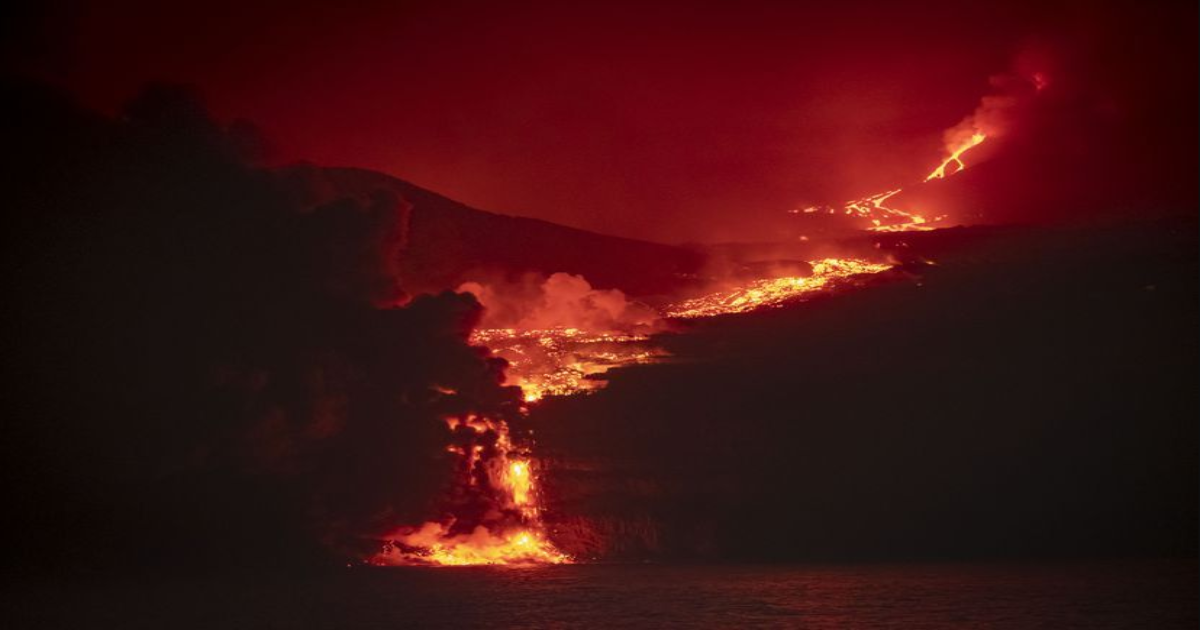 Volcán de La Palma: la lava entró en contacto con el mar