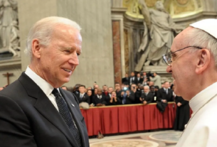 El papa Francisco recibe a Joe Biden antes de la cumbre del G20