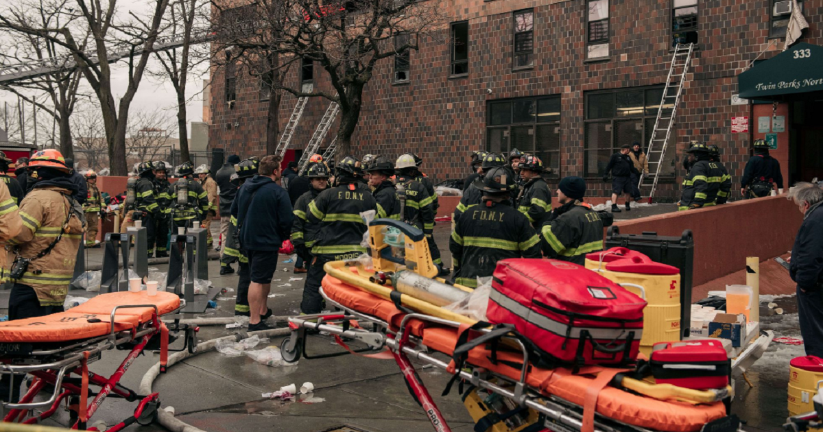 Nueva York: un incendio deja 19 muertos