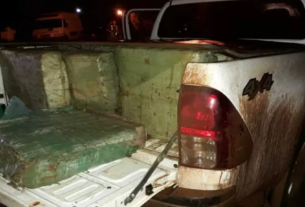 Jardín América derrapó y abandonó una camioneta robada con mil kilos de droga