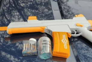 Un joven es asesinado cuando grababa un reto viral de TikTok con un arma de fuego de juguete
