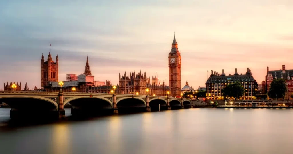 Londres Reino Unido es una ciudad llena de historia y cultura