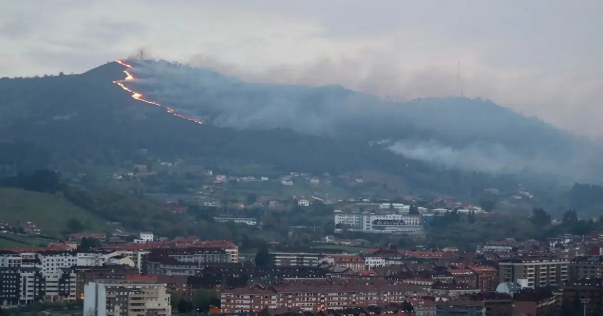 España: Asturias sufrió más de cien incendios que provocaron el caos en la región